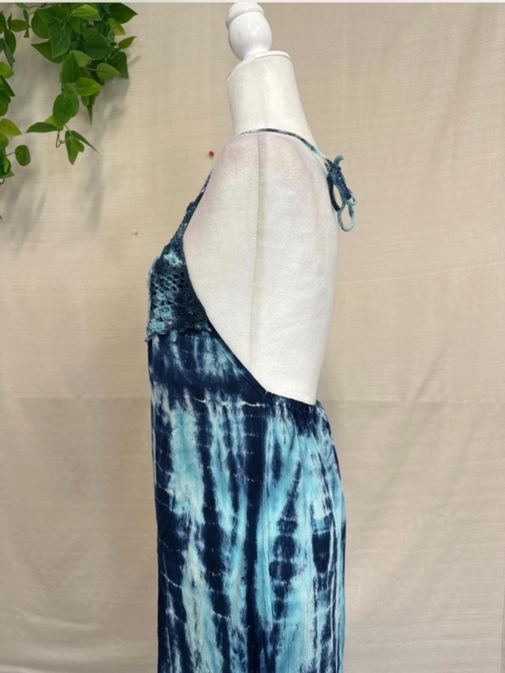 VIDA Teal & Navy Tie-Dye Halter Midi Dress with Smocked Bodice - Picture 3 of 6
